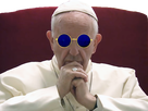 https://image.noelshack.com/fichiers/2022/01/4/1641432450-pope-lunette.png