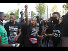 https://image.noelshack.com/fichiers/2022/04/5/1643403245-830x532-assa-traore-soeur-adama-traore-lors-manifestation-non-declaree-laquelle-participe-20000-personnes.jpg