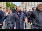 https://image.noelshack.com/fichiers/2022/05/7/1644146083-lachez-rien-eric-zemmour-et-jean-messiha-s-affichent-ensemble-a-la-manifestation-des-policiers.jpg