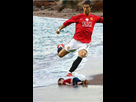 https://image.noelshack.com/fichiers/2022/07/2/1644943712-aylan-penalty-cr7.jpg