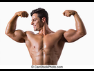 https://image.noelshack.com/fichiers/2022/08/3/1645655637-portrait-of-a-muscular-young-man-flexing-muscles-over-white-background-picture-csp20899111.jpg