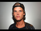 https://image.noelshack.com/fichiers/2022/12/3/1648014384-l-effroyable-prediction-d-avicii-deux-ans-avant-sa-mort.jpg