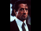 https://image.noelshack.com/fichiers/2022/15/6/1650062908-stallone-3.jpg