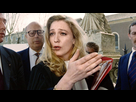 https://image.noelshack.com/fichiers/2022/16/2/1650376985-marine-le-pen-avocate-en-1995-5438691.jpg