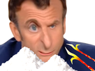 https://image.noelshack.com/fichiers/2022/16/3/1650490219-macron-coke-tison.png