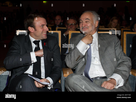 https://image.noelshack.com/fichiers/2022/16/4/1650529516-le-ministre-francais-de-l-economie-emmanuel-macron-et-jacques-attali-assistent-au-7e-prix-international-de-euriat-de-la-fondation-planet-finance-a-paris-en-france-le-1er-decembre-2014-photo-de-thierry-orban-abacapress-com-2dy710k.jpg