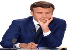 https://image.noelshack.com/fichiers/2022/16/4/1650569471-macron-l-ecrivain.png