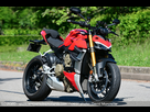 https://image.noelshack.com/fichiers/2022/18/5/1651863534-ducati-streetfighter-v4-s-vue-avant-hd.jpg