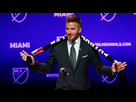 https://image.noelshack.com/fichiers/2022/19/5/1652456392-la-superstar-david-beckham-s-exprime-devant-les-reporters-au-sujet-du-prochain-lancement-de-sa-franchise-mls-a-miami-le-29-janvier-2018-6011012.jpg