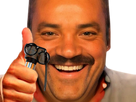 https://image.noelshack.com/fichiers/2022/20/2/1652785015-risitas-big-smile-thumbs-up-pouce-detonateur-explosif.png