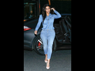 https://image.noelshack.com/fichiers/2022/20/5/1653043211-kim-kardashian-en-seance-shopping-a-paris-le-30-avril-2014.jpg