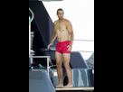 https://image.noelshack.com/fichiers/2022/22/4/1654180308-6363022-rafael-nadal-passe-du-bon-temps-avec-des-624x0-2.jpg
