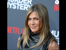 https://image.noelshack.com/fichiers/2022/23/3/1654685629-5017475-jennifer-aniston-a-la-soiree-murder-myst-624x600-1.jpg