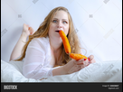 https://image.noelshack.com/fichiers/2022/26/2/1656442377-330039607.jpeg