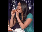 https://image.noelshack.com/fichiers/2022/28/1/1657529382-olivia-munn-sausage.gif