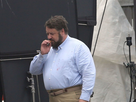 https://image.noelshack.com/fichiers/2022/35/1/1661806681-1-pay-exclusive-from-bulging-biceps-to-bulging-belly-russell-crowe-looks-unrecognizable-as-he-films-new.jpg