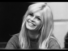 https://image.noelshack.com/fichiers/2022/35/1/1661807371-imprime-vichy-brigitte-bardot.jpg