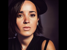 https://image.noelshack.com/fichiers/2022/35/7/1662277798-mka10-alizee-jacotey-alizee-french-singer-french-chanteuse-chan-b78cccb2-71d7-4f9c-a927-7b5ce16e9103-small.jpg