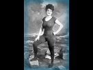 https://image.noelshack.com/fichiers/2022/36/3/1662565640-annette-kellerman-1907-bibliothc3a8que-du-congres-usa.jpg