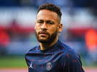 https://image.noelshack.com/fichiers/2022/36/6/1662799216-neymar-grille-avec-la-femme-d-un-coequipier-apres-un-match-la-video-qui-fait-jaser.jpg