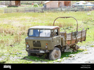 https://image.noelshack.com/fichiers/2022/37/5/1663344683-rusty-old-abandoned-camion-militaire-journee-ensoleillee-en-ushguli-svaneti-georgie-r0fnft.jpg