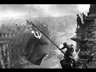 https://image.noelshack.com/fichiers/2022/37/6/1663447610-the-soviet-flag-over-the-reichstag-1945-1-1050x700.jpg