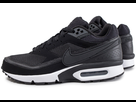 https://image.noelshack.com/fichiers/2022/42/5/1666341129-11297-chaussures-nike-air-max-bw-noire-vue-par-paire.jpg