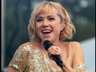 https://image.noelshack.com/fichiers/2022/43/6/1667009365-1200px-carly-rae-jepsen-at-riverfest-elora-2018.jpg