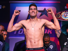 https://image.noelshack.com/fichiers/2022/44/3/1667423791-gilberto-ramirez-pose.jpg