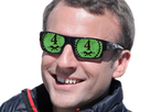 https://image.noelshack.com/fichiers/2022/44/6/1667606830-macron-r4.png