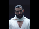 https://image.noelshack.com/fichiers/2022/46/7/1668902335-benzema-decolete.jpeg