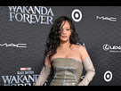 https://image.noelshack.com/fichiers/2022/48/6/1670068840-rihanna-black-panther-wakanda-forever-premiere-hollywood-2022-getty.jpg