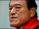 https://image.noelshack.com/fichiers/2022/49/4/1670526835-antonio-inoki-2-reu.jpeg