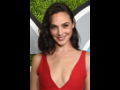 https://image.noelshack.com/fichiers/2022/50/2/1670928444-gal-gadot-8dec17-gettyimages-888041954.jpg