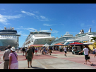 https://image.noelshack.com/fichiers/2022/50/4/1671114819-saint-maarten-cruise-ships-port-arrivals.jpg
