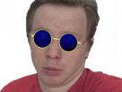 https://image.noelshack.com/fichiers/2022/51/5/1671750510-jojo-bernard-lunettes.png