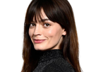 https://image.noelshack.com/fichiers/2023/08/1/1676884021-emma-mackey-sourire.png
