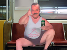 https://image.noelshack.com/fichiers/2023/10/3/1678279141-1497465340-manspreading.jpg