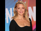 https://image.noelshack.com/fichiers/2023/13/4/1680167210-virginie-efira-connait-une-belle-histoire-d-amour-avec-le-comedien-niels-schneider-depuis-2018.jpg