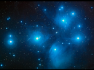 https://image.noelshack.com/fichiers/2023/15/1/1681123820-pleiades-large.jpg