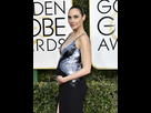 https://image.noelshack.com/fichiers/2023/15/5/1681490931-gal-gadot-74th-annual-golden-globe-awards-11.jpg