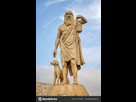 https://image.noelshack.com/fichiers/2023/17/4/1682588957-depositphotos-193186094-stock-photo-statue-of-diogenes-famous-ancient.jpg