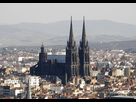 https://image.noelshack.com/fichiers/2023/18/4/1683237222-cathedrale-paysage.jpg