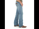 https://image.noelshack.com/fichiers/2023/20/5/1684510815-wrangler-retro-mens-relaxed-boot-cut-jeans-tall.jpg