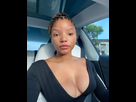 https://image.noelshack.com/fichiers/2023/22/4/1685650924-halle-bailey-instagram-photos-08-29-2022-2.jpg