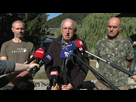 https://image.noelshack.com/fichiers/2023/28/5/1689364423-le-maire-du-vernet-francois-balique-lors-d-une-conference-de-presse-le-14-juillet-apres-la-disparition-d-emile-1674557.jpg