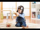 https://image.noelshack.com/fichiers/2023/32/7/1691961412-jeux-d-enfant-heureux-avec-des-jouets-avion-et-reves-de-devenir-un-pilote-82868539.jpg