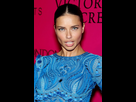 https://image.noelshack.com/fichiers/2023/33/1/1692041551-934646-adriana-lima-attending-the-2011-580x0-2.jpg