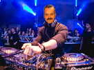 https://image.noelshack.com/fichiers/2023/37/5/1694807445-1647711642-dj-risitas-mix-at-issou-electro-music-festival.jpeg