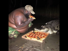 https://image.noelshack.com/fichiers/2023/39/7/1696180461-negropizzalacoste1.jpeg